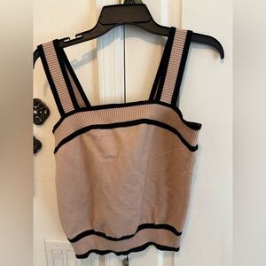 Ladies sweater knit Black and Tan tank top by Dokotoo size XLArge NWT